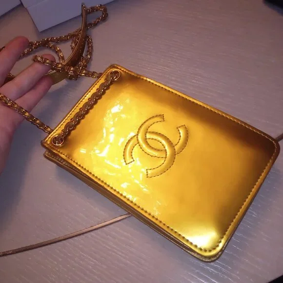 Chanel Gold Patent Leather Interlocking CC Crossbody - Picture 17 of 17